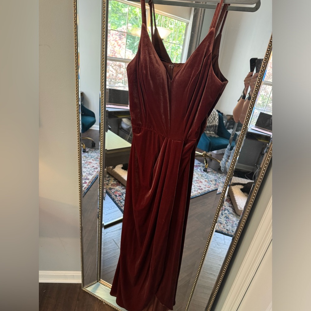 Revelry Rae Velvet Dress inTerracotta